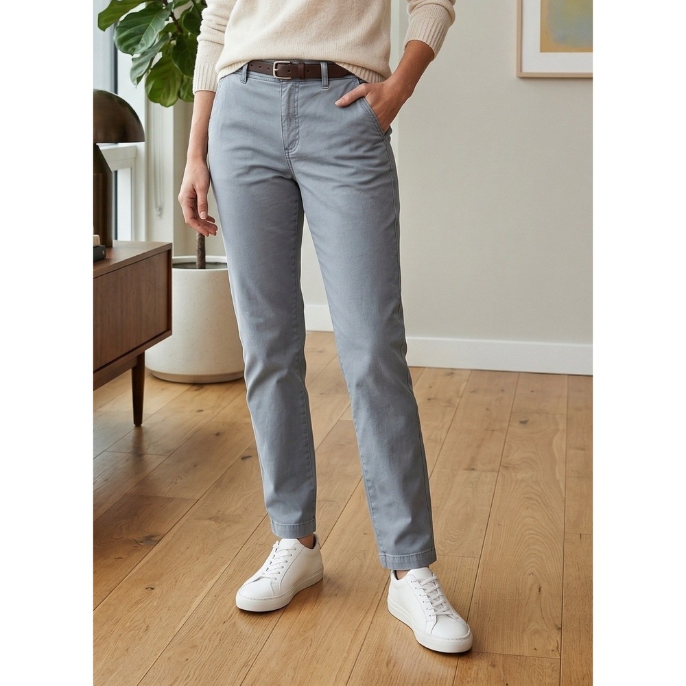 LL Bean Favorite Fit Chino Pants Women's 10 Reg Straight‎ Cotton Stretch Preppy
